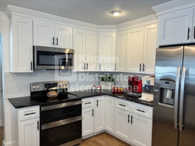 Kitchen Cabinet Gallery photo 27