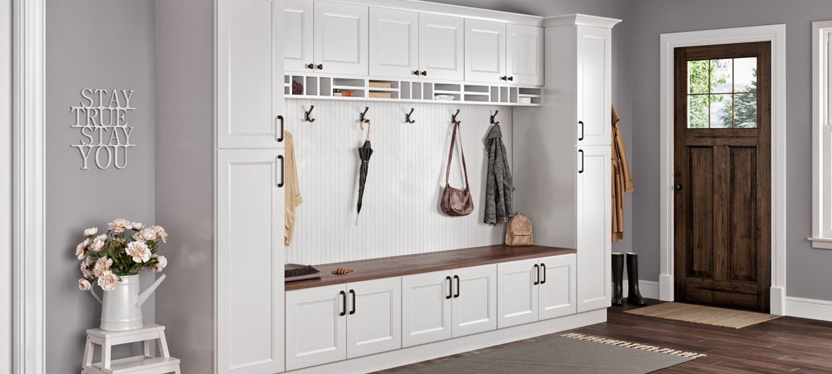 Essentials Collection Maui, White (mudroom)